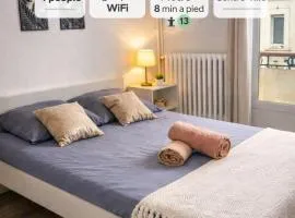 luxury apartement-near paris , metro , restaurant & bakery downstairs , 4 sleeps ,free WIFI