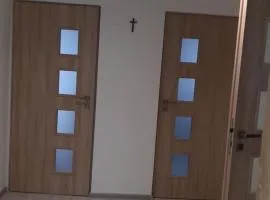 Pokoje do wynajęcia w domku