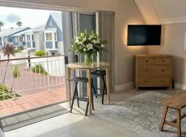 Luxurious Loft on Spinnaker!