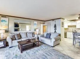 Hot Springs Condo on Lake Hamilton w/ Balcony!