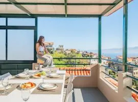 Johns Villa by Homie