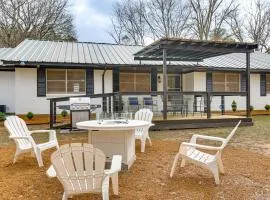 Hike, Fish and Swim Natl Forest Home in Crockett