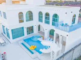 Blue Tierra Pool Villa Pattaya
