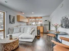 Couples Retreat Near UVM! Unique Studio with Deck