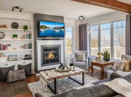 Villa Villa Expérience- La Marina sur la mer Wow!, khách sạn ở La Malbaie