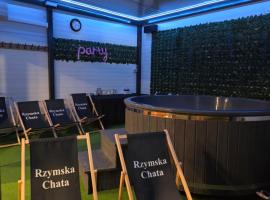 Rzymska Chata – hotel w mieście Grabianów