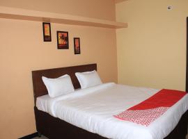 OYO Destiny Hotel, hotel a Sehore