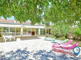 Vila Portuguesa by MTPhomes