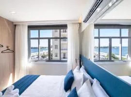 Sea-view apt in Copacabana - Renovated - 7th floor