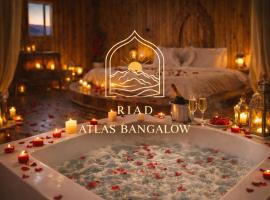 Riad Atlas Bangalow, hotel em Imlil