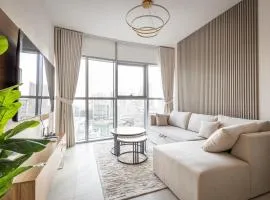 Sky, Sea & Style Stunning 2BR Reem Island