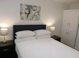 Quaint One Bedroom with FreeParking in Capitol Hill