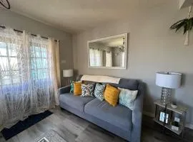 Modern cozy gorgeous townhouse