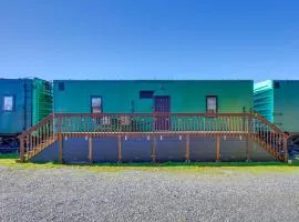 Family Boxcar Unit with Views! 13 Mi to Mt Rainier