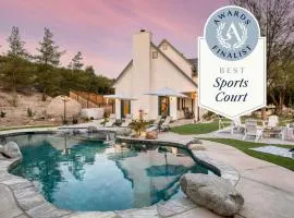 The Riesling Retreat by AvantStay Estate w Pool HotTub Putting Green Pickle Ball Court