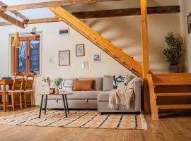 Törökbálint Anna-hegyi kisház