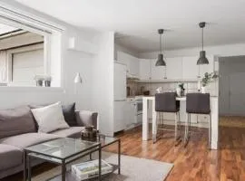 Central 4 room apartment
