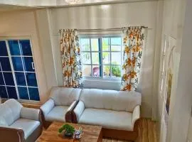 Rustic Retreat Three Bedroom House