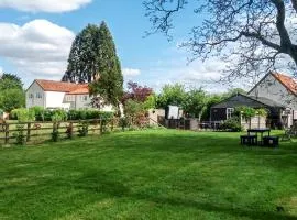 Walnut Tree House