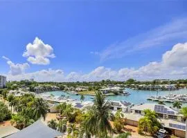 Marina Magic 2 Bed, 2 Bath apt Stunning Views