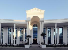 Velipoja Grand Europa Resort Affiliated by Meli&aacute;, hotel com spa em Velipoj&euml;