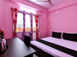 Hotel O Lotus Homestay, хотел в Bārāsat