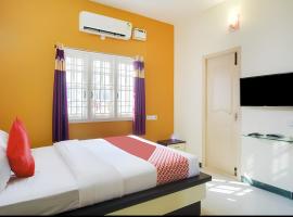 Hotel STAR INN, hotel v destinácii Perunkalattu