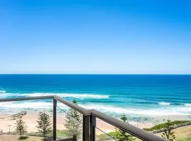 Seaside Luxe - L8 - Local Eats, Walks, Swims, CBD