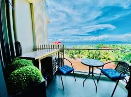 Tambuli Sunrise Condo with Stunning Seaview