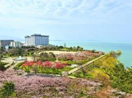 Grand Mercure Lake Biwa Resort & Spa