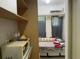 Osaka Riverview Apartment PIK 2: Rawalumpang şehrinde bir otel