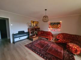 Large 4-room apartment between Switzerland and France, ξενοδοχείο σε Prévessin