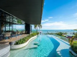 Seaphere Residence by Prop Hopper