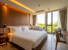 Bluphere Residence by Prop Hopper