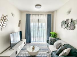 Serene Lakeside Luxury at Pacific Victorian，坎帕拉的飯店