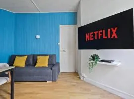 Quartier Luxembourg 1 Bedroom Apartment-Netflix