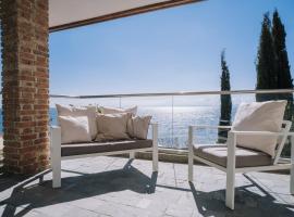 Villa Alenor | Sea View & Beach Access, ξενοδοχείο σε Nesebar