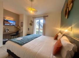 BRIT HOTEL Lannion Perros-Guirec, хотел в Ланьон