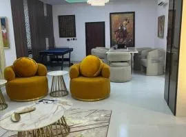 Ikoyi 4bed Penthouse Seaview Gallery with attendants