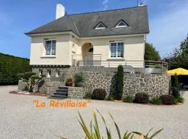 Proche mer, Cour privée et Grand Jardin clos - 2 à 5 personnes