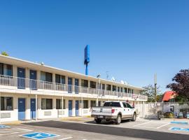 Motel 6-Reno, NV - Virginia Plumb, hotel in Reno