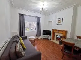 2 bedroom central apartment in Kirkcaldy