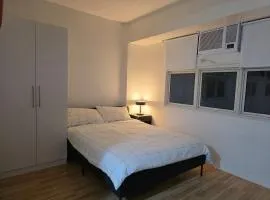 Cozy Studio Long Stays Welcome