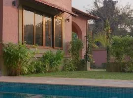 Flor De Lis - 4 BHK Villa with Pool, parking Anjuna