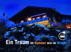 BayerischerWald-Ferien-Blockhaus-Panoramablick-Grafenau Haus im Wald-Vogelthenne 19, fast Alleinlage-ILZtal-Blick nähe Rothauer, Saldenburger, Ebenreuther und Eginger See im Dreiburgenland, unweit der Stadt PASSAU an der Donau Inn und ILZ, hotel di Grafenau