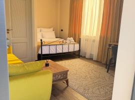 AMare guesthouse, Hotel in Kapan