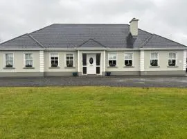 Albert Lock Bungalow