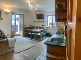 Viesnīca Charming three-room apartment in Oga pilsētā Oga