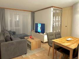 Mountain View Apartment near Brig Station, hotel Naters-ben
