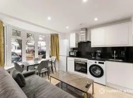 Spacious 1 Bed in Perivale, London by Amber Stays, Perfect for Long Term Stays, FREE Parking!
